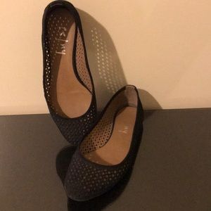 French Sole black flats